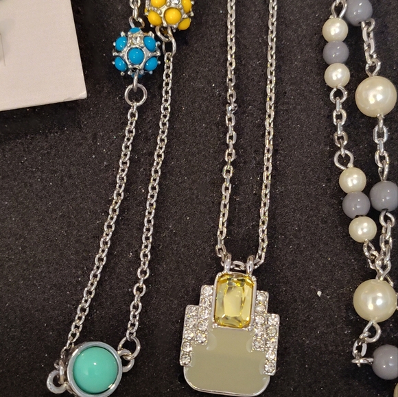 NWT! LIA SOPHIA Jewelry Bundle - Picture 4 of 13